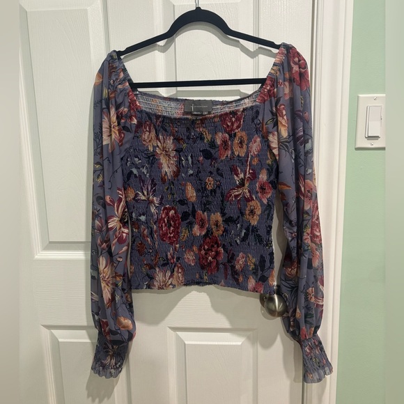 Anthropologie Tops - Anthropologie Rouen Top Size Medium